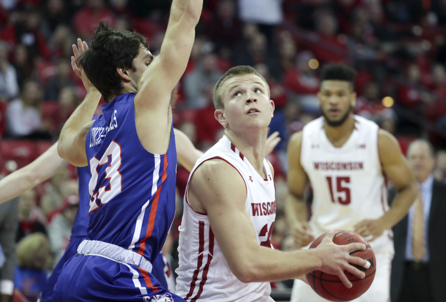 Badgers 96, Huskies 59